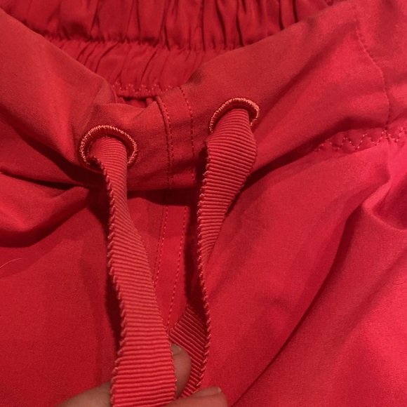 Hot pink drawstring Lululemon shorts 2.5 inch size 4 - Picture 2 of 10